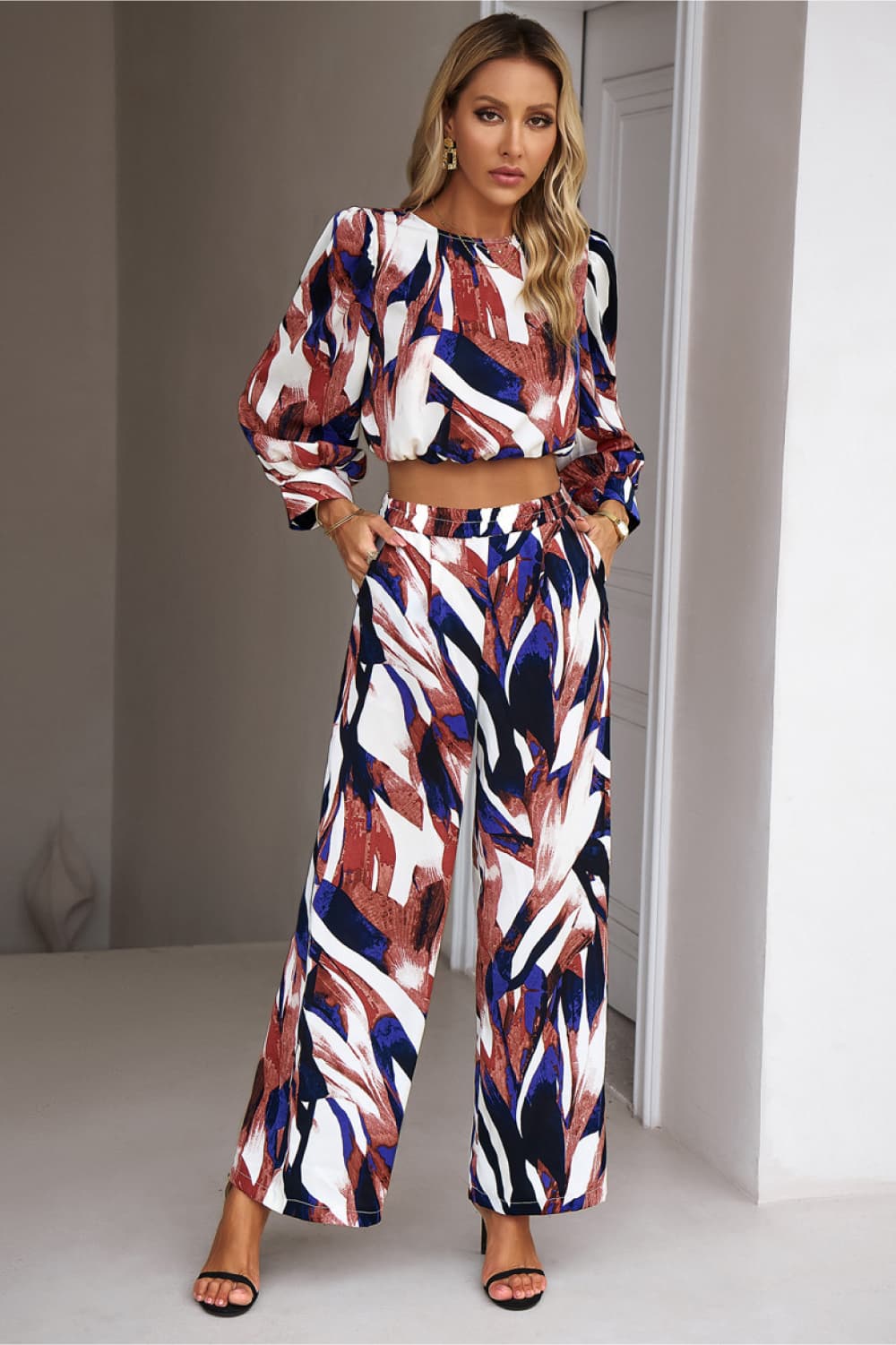 Printed Cropped Top and Pants Set